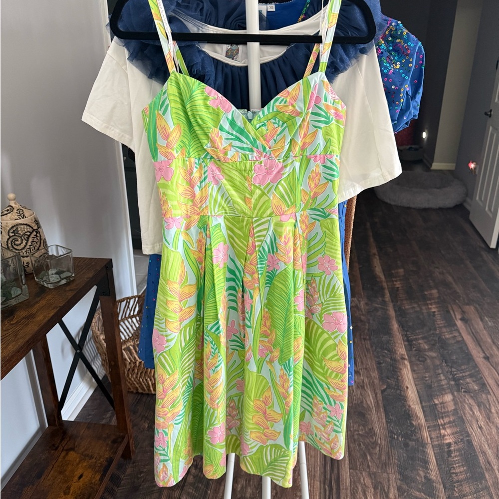 Tropical Floral Sundress Lilly Pulitzer size 4.  White label